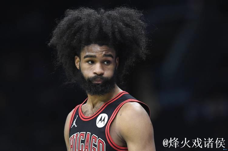 正负值-27全场最低！科比-布朗全场10投2中，得到9分4板1助